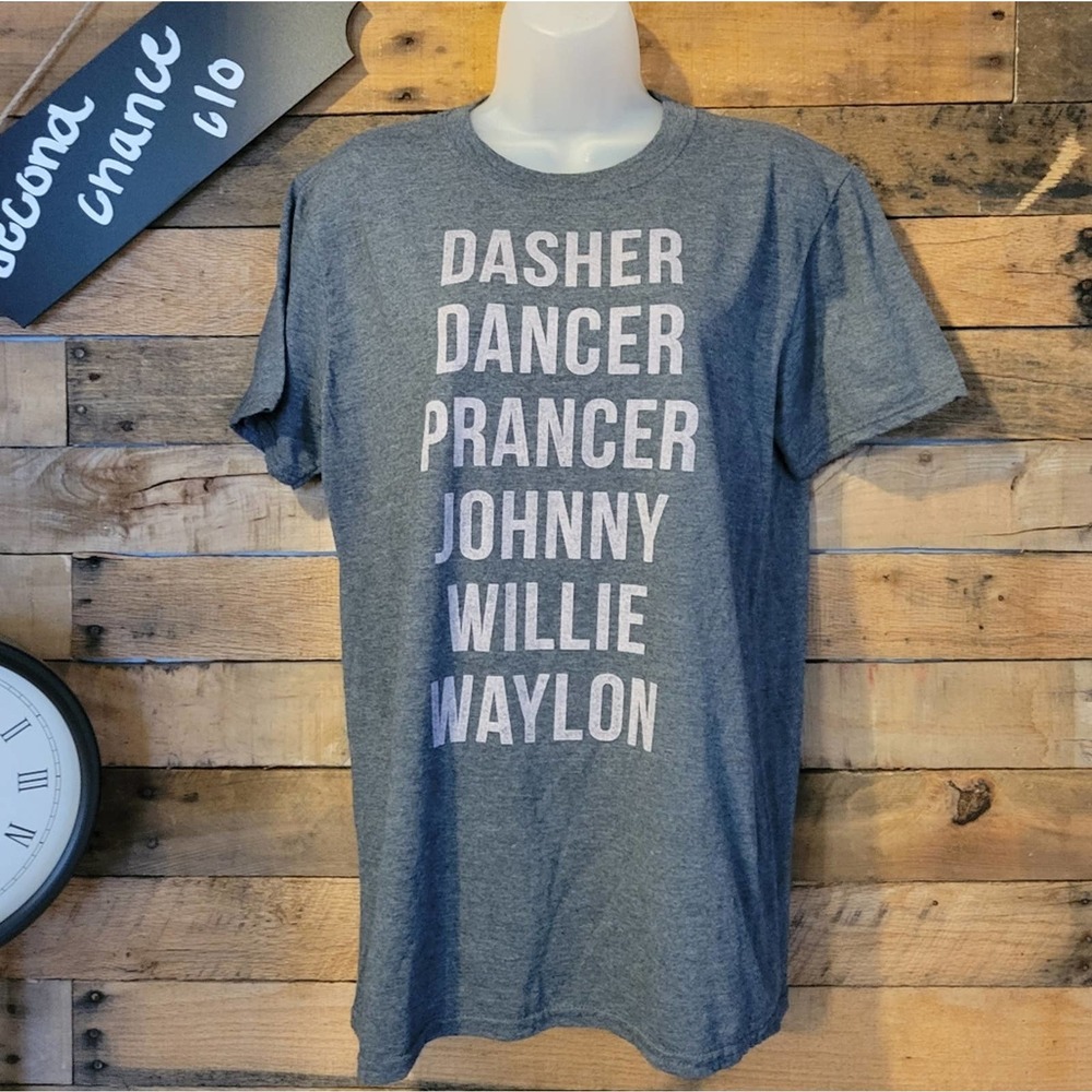 SALE-Live outside the limits women's dark gray themed shirt size medium